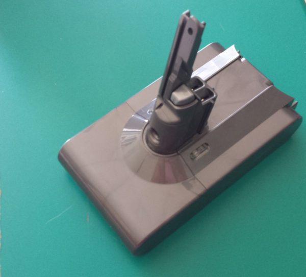 Batteria per aspirapolvere originale Dyson V8 SV10 Type D - immagine 3