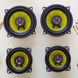 Kit altoparlanti + cavi per Toyota Yaris dal 1999 al 2002