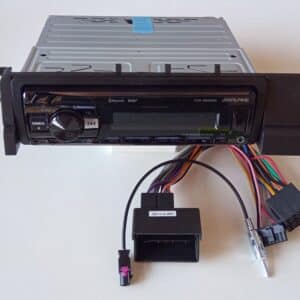 Autoradio Alpine DAB per BMW Serie 3 (E46) + comandi al volante