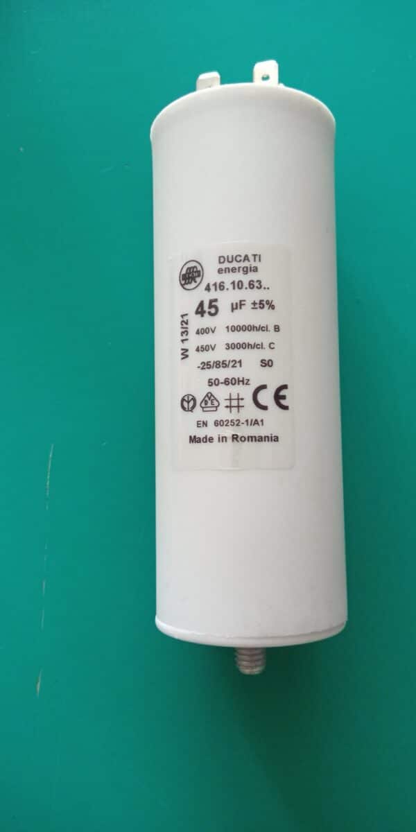 Condensatore d'esercizio  45,0UF  400/450V Faston 6,3MM Ducati