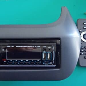 Autoradio per Peugeot Bipper con Vivavoce Bluetooth SD USB USB ricarica cellulare