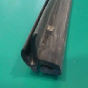 Guarnizione porta inferiore lavastoviglie WHIRLPOOL ADG760IX