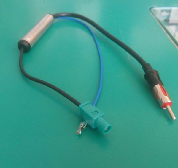 AT918 Adattatore antenna  Fakra / din Opel