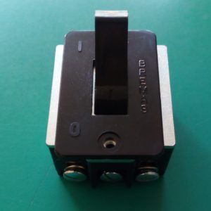 Interruttore on off trifase a levetta 10A 380V LF A203R BREMAS