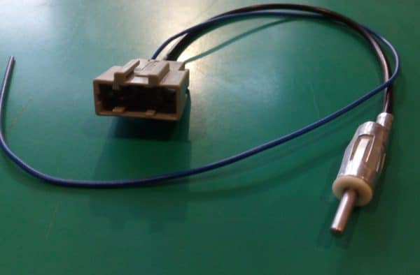 Adattatore antenna din per Nissan QASHQAI serie dal 2007