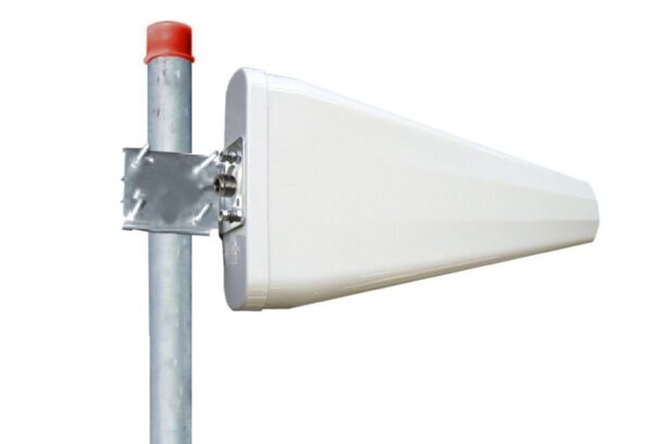 Offel 39-322N Antenna logaritmica per la telefonia mobile 12dBi made in Italy 690-960 Mhz 1710-2700 Mhz - immagine 3