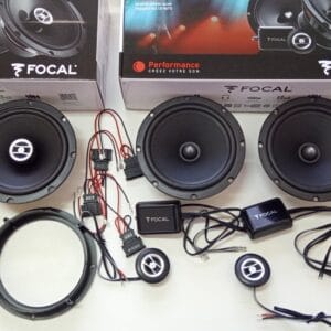 Kit 6 altoparlanti FOCAL per Volkswagen Golf V 03>09 Anteriori e Posteriori