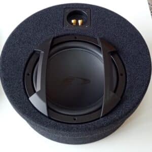 Subwoofer Alpine in cassa chiusa per Audi Q3 ruota di scorta da 17''/18''