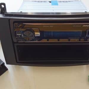 Autoradio Alpine DAB per Mercedes Classe A (W169) serie dal 2004 al 2012