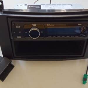 Autoradio per Mercedes Classe B (W245) con Vivavoce Bluetooth SD USB