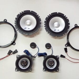 Kit 6 altoparlanti Alpine + cavi per Toyota Yaris 3 porte serie dal 2002