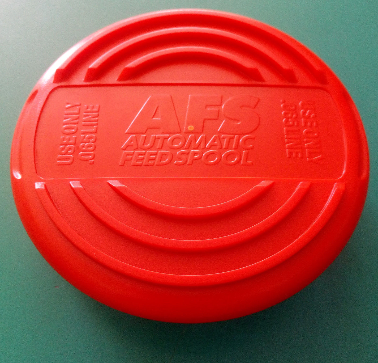 Coperchio bobina tagliabordi originale Black & Decker STC1820