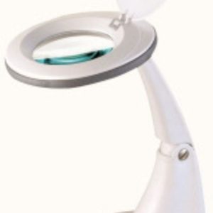 MINI LAMPADA DA TAVOLO CON LENTE DI INGRANDIMENTO 5 DIOTTRIE ELCART