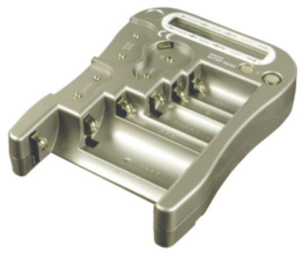 Tester per batterie con display LCD per 12 tipi di batterie.