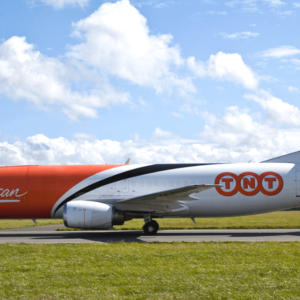 Pagamento spese di spedizione € 6