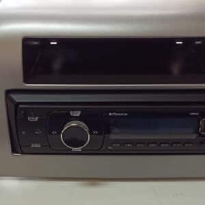 Autoradio Phonocar per Lancia Ypsilon 06-14 con Vivavoce Bluetooth SD USB